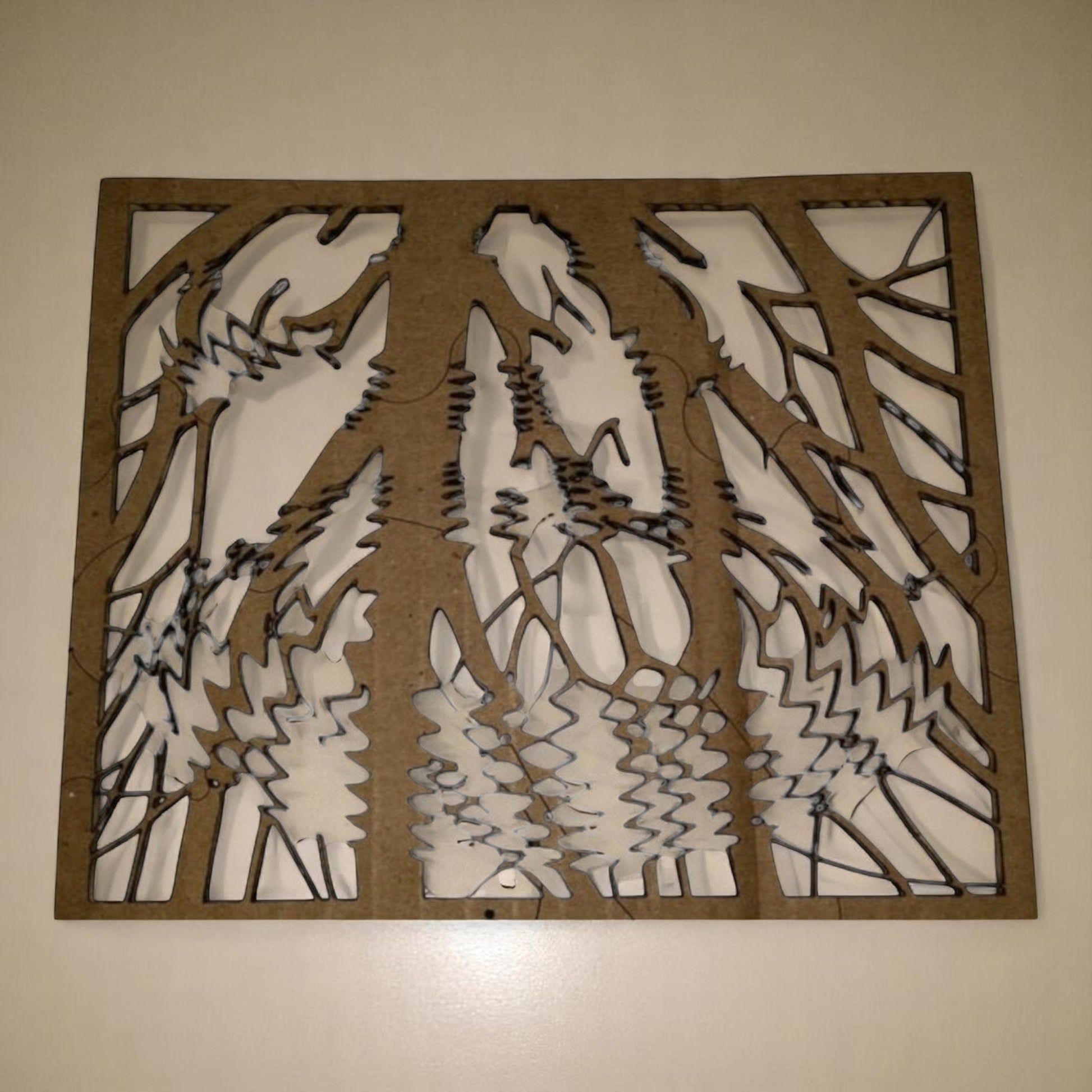 Reflets Sauvages – Tableau mural en bois ajouré CREAFAMAX