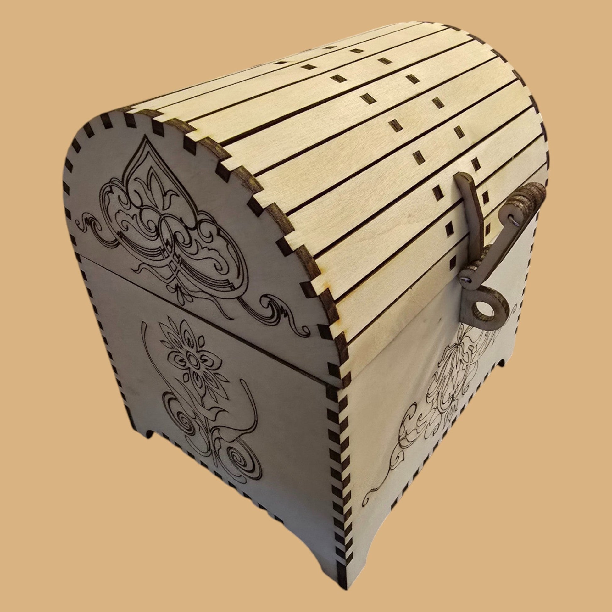 Trésor de Bois – Coffret arrondi décoratif à motifs CREAFAMAX