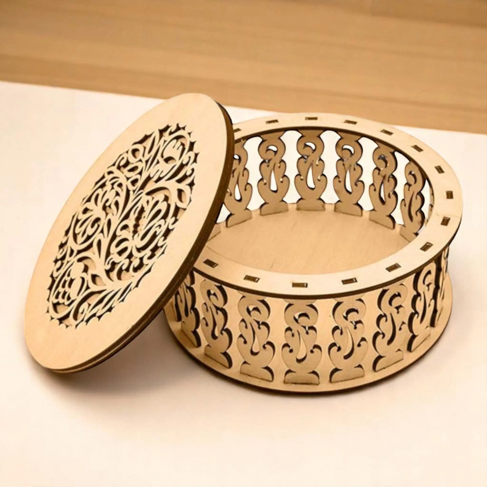 Boîte "Dentelle de Bois" CREAFAMAX