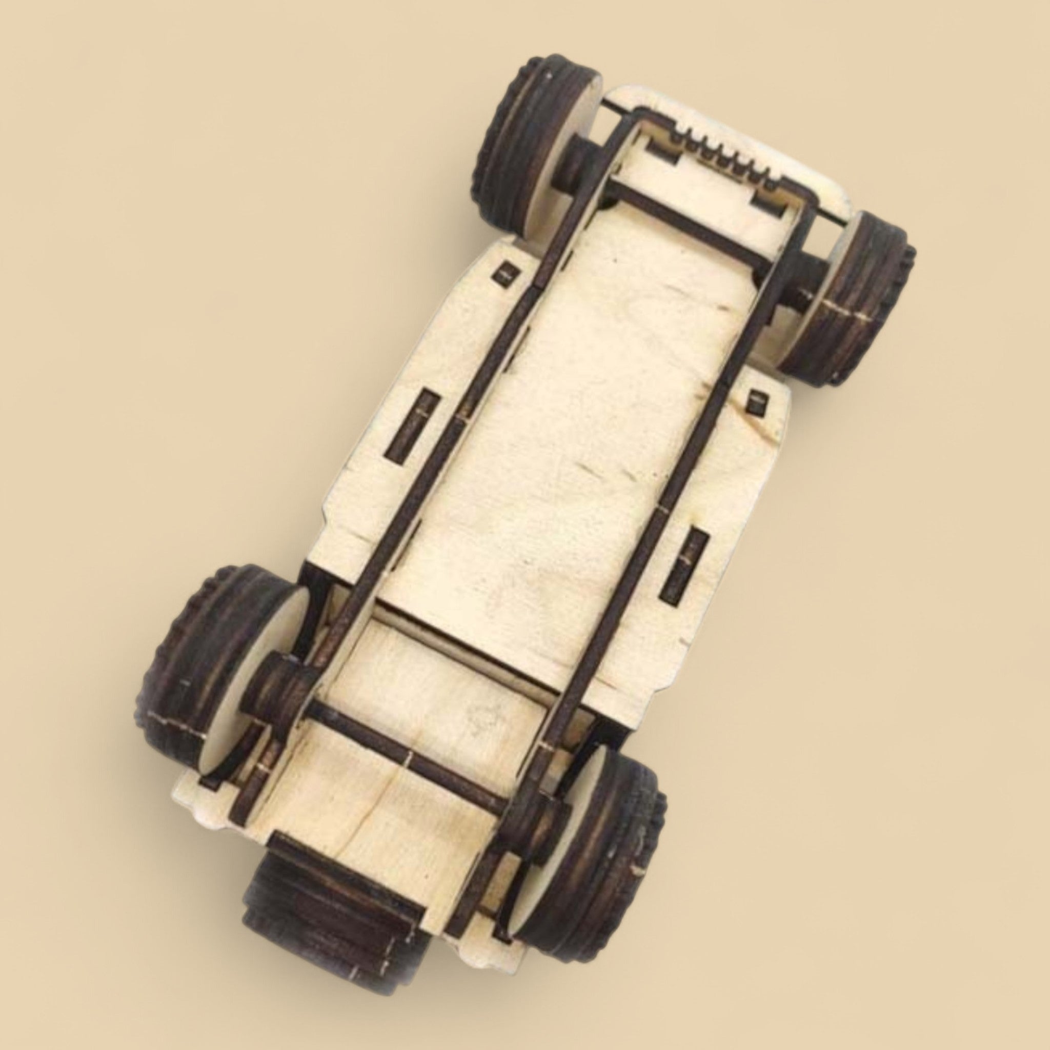 Jeep 4x4 en bois CREAFAMAX