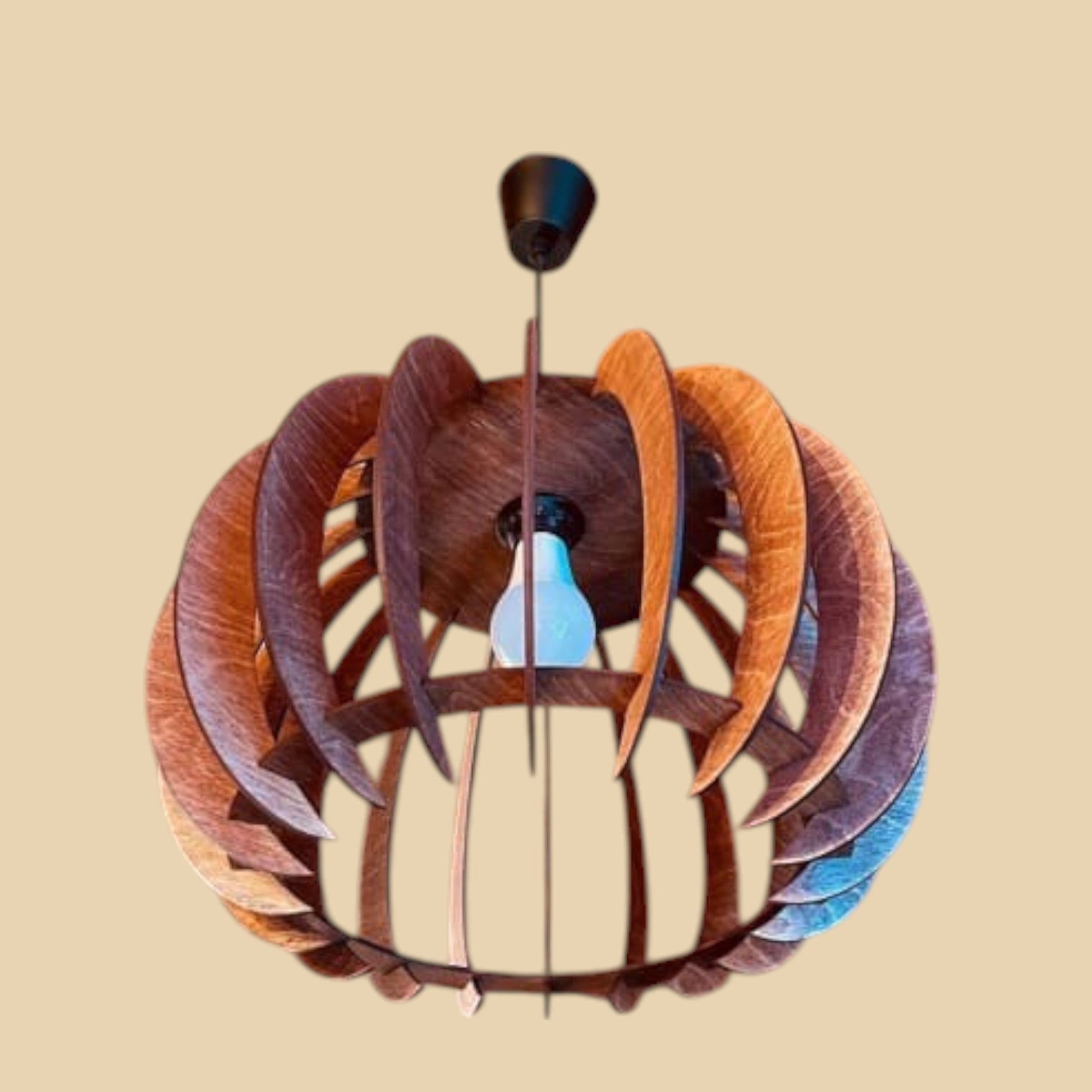Flamme Sculptée – Suspension en bois nervuré CREAFAMAX