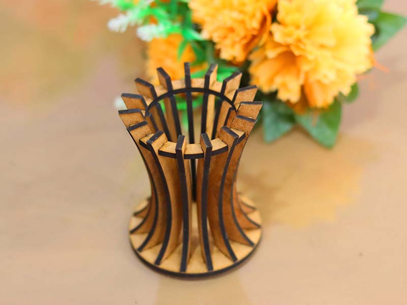 Tige Curve – Vase en bois CREAFAMAX