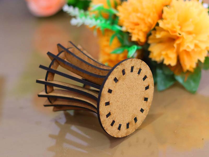 Tige Curve – Vase en bois CREAFAMAX