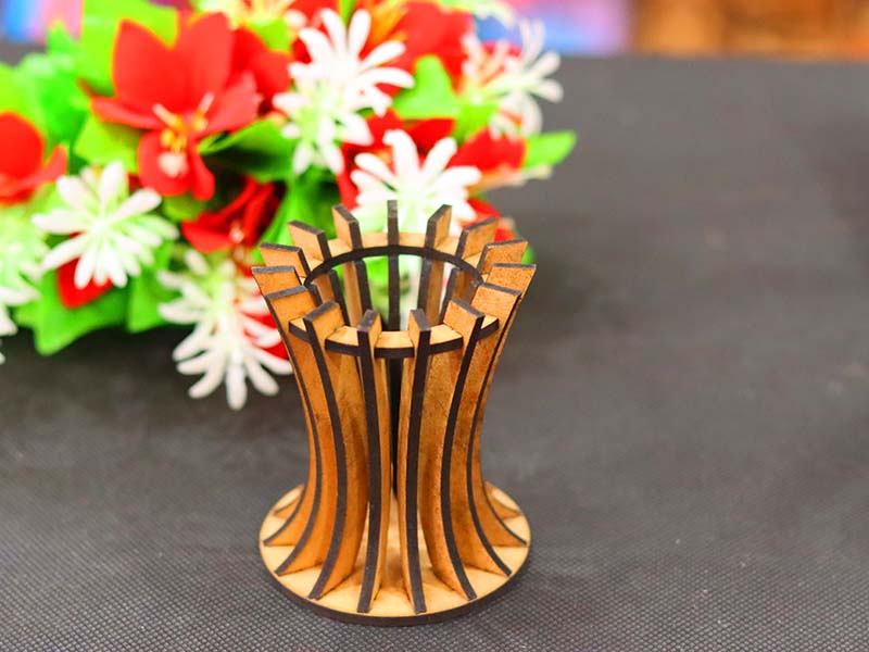 Tige Curve – Vase en bois CREAFAMAX